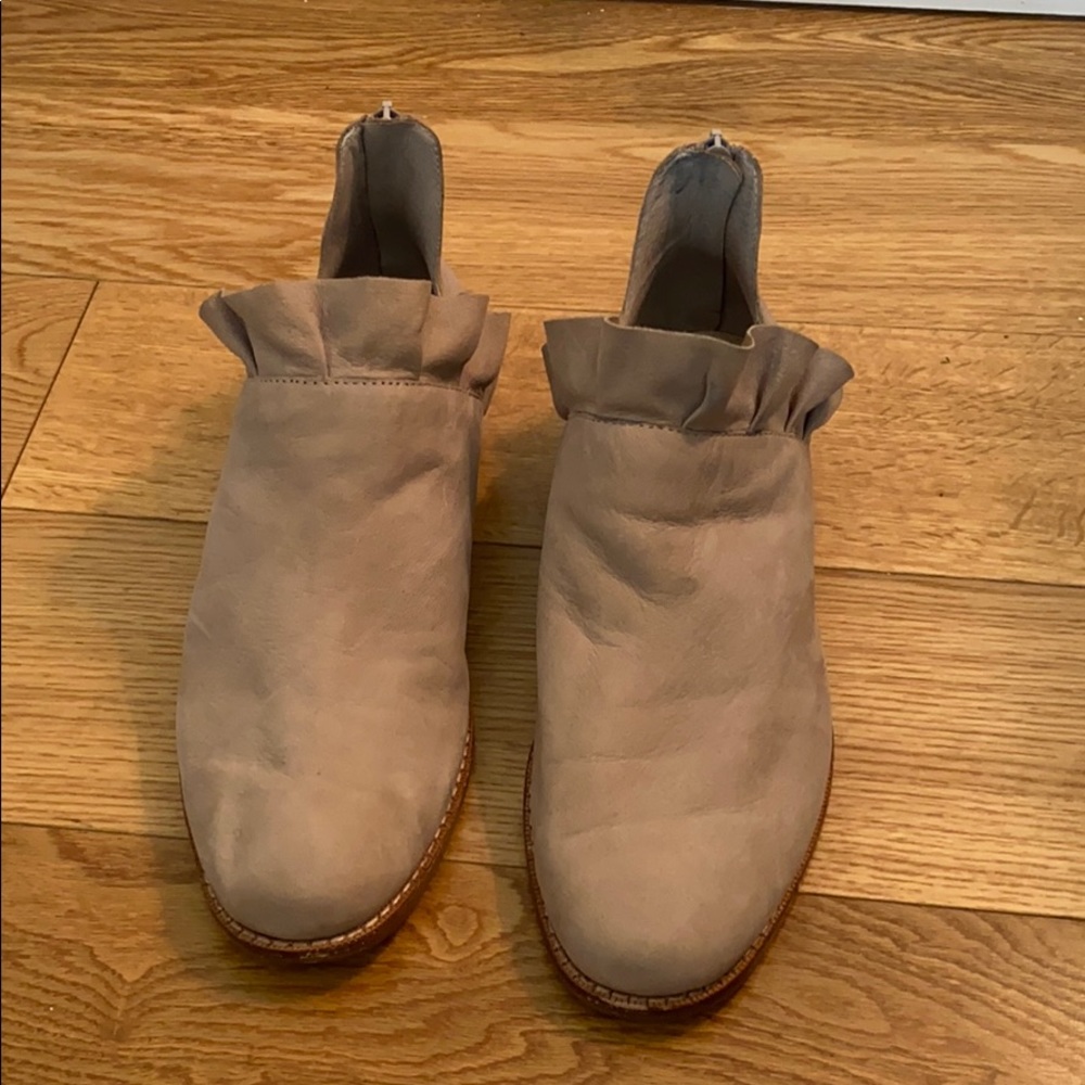 Sole Society Ruffle Flat Booties